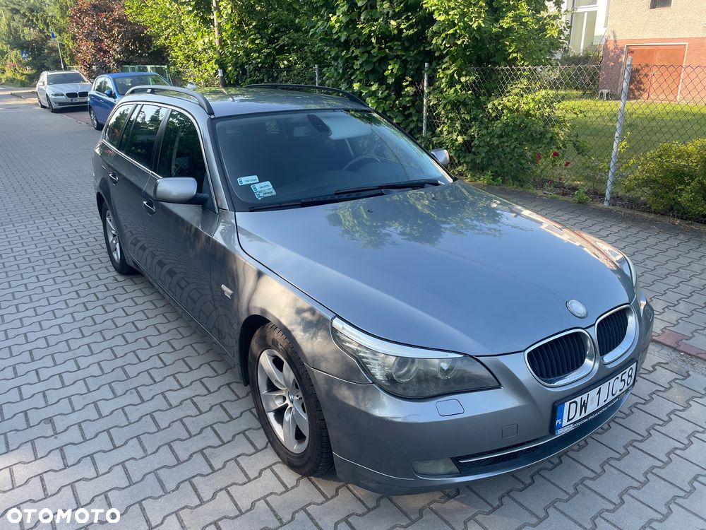 BMW Seria 5 520i - 1
