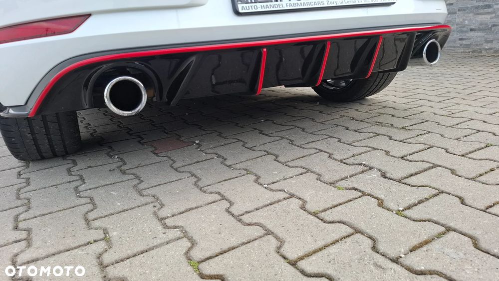 Volkswagen Golf 2.0 TSI BMT GTI Performance - 20