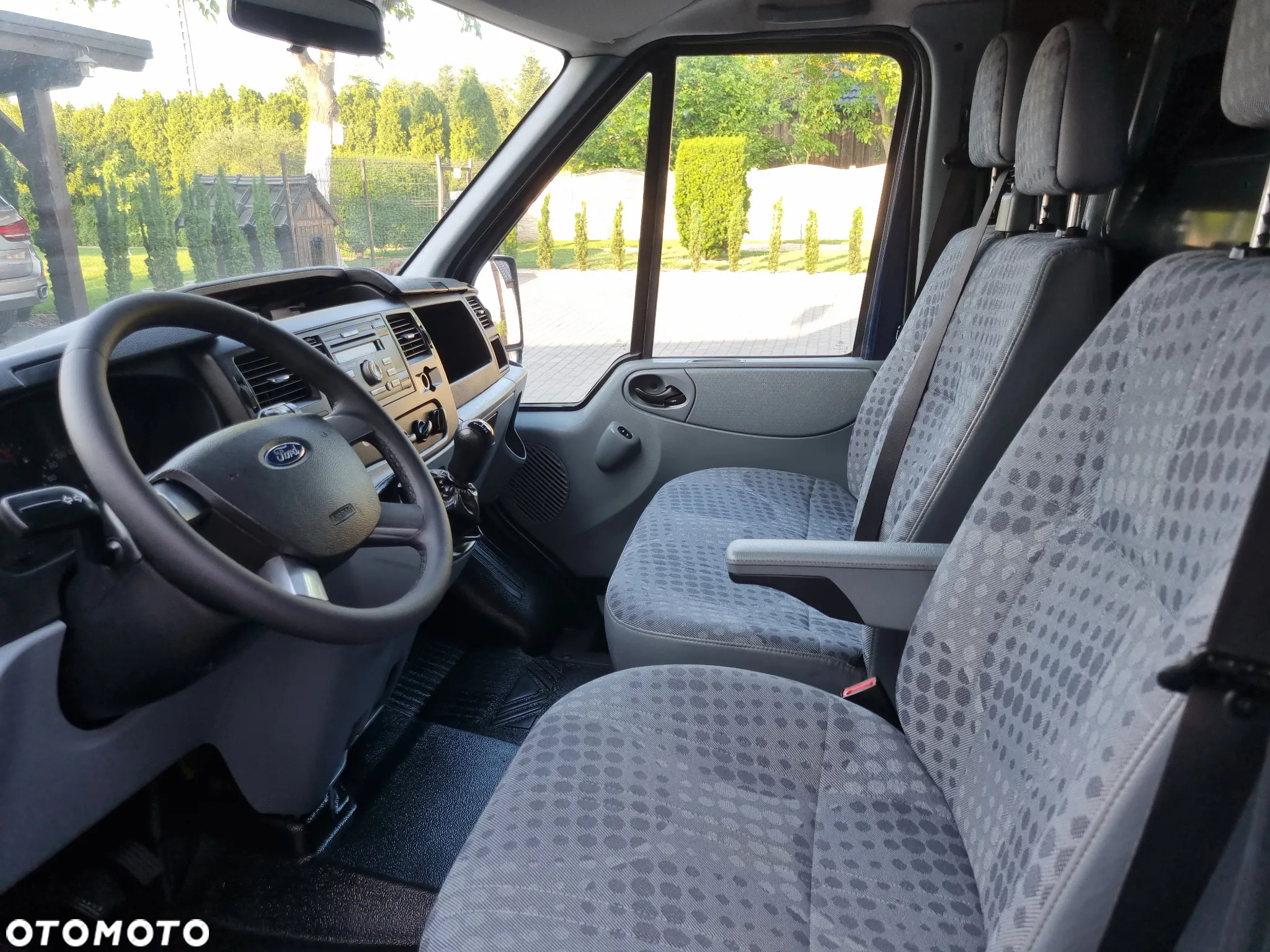 Ford Transit - 24