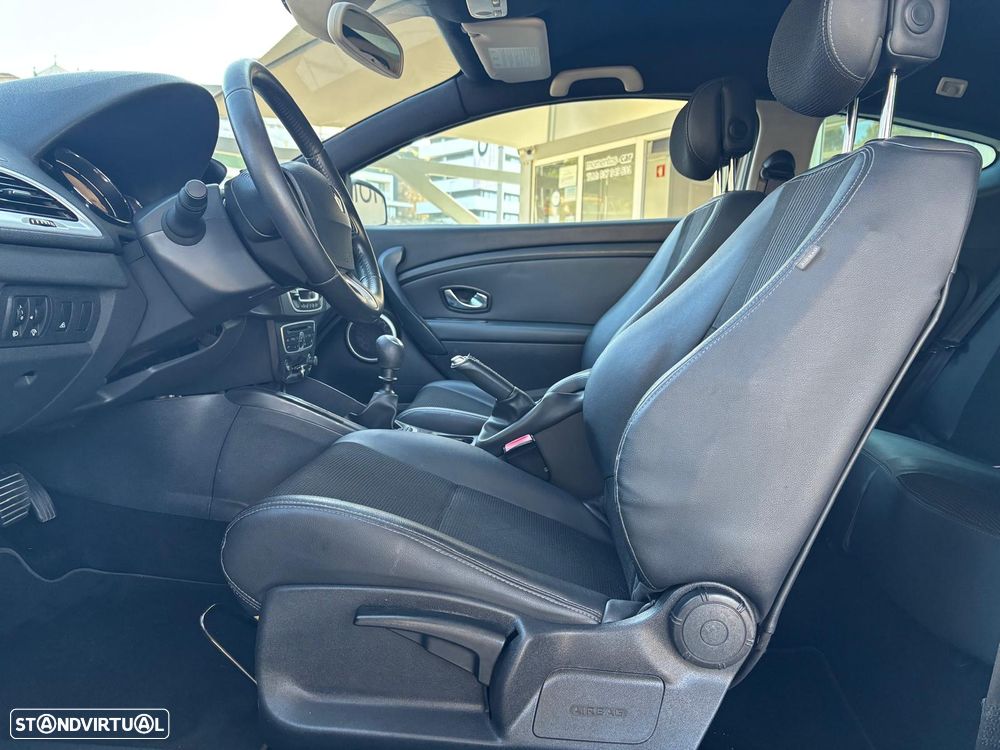 Renault Mégane Coupe 1.5 dCi Dynamique - 6