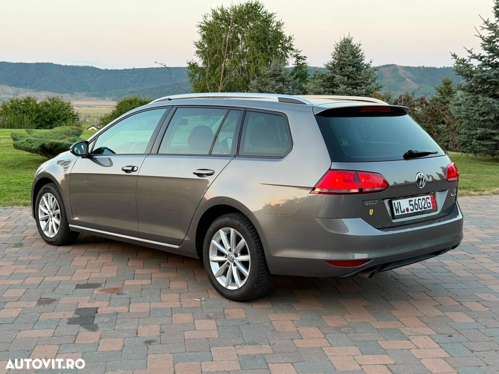 Volkswagen Golf 1.6 TDI DPF DSG BlueMotion Technology Highline - 10