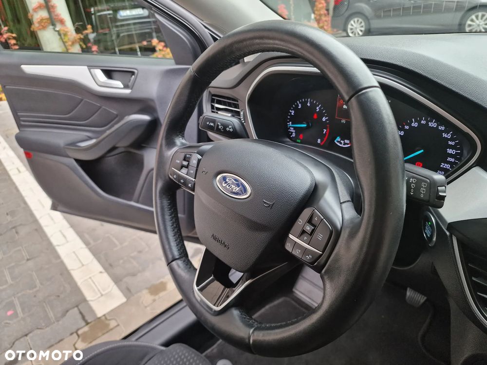 Ford Focus 1.0 EcoBoost Titanium ASS - 18