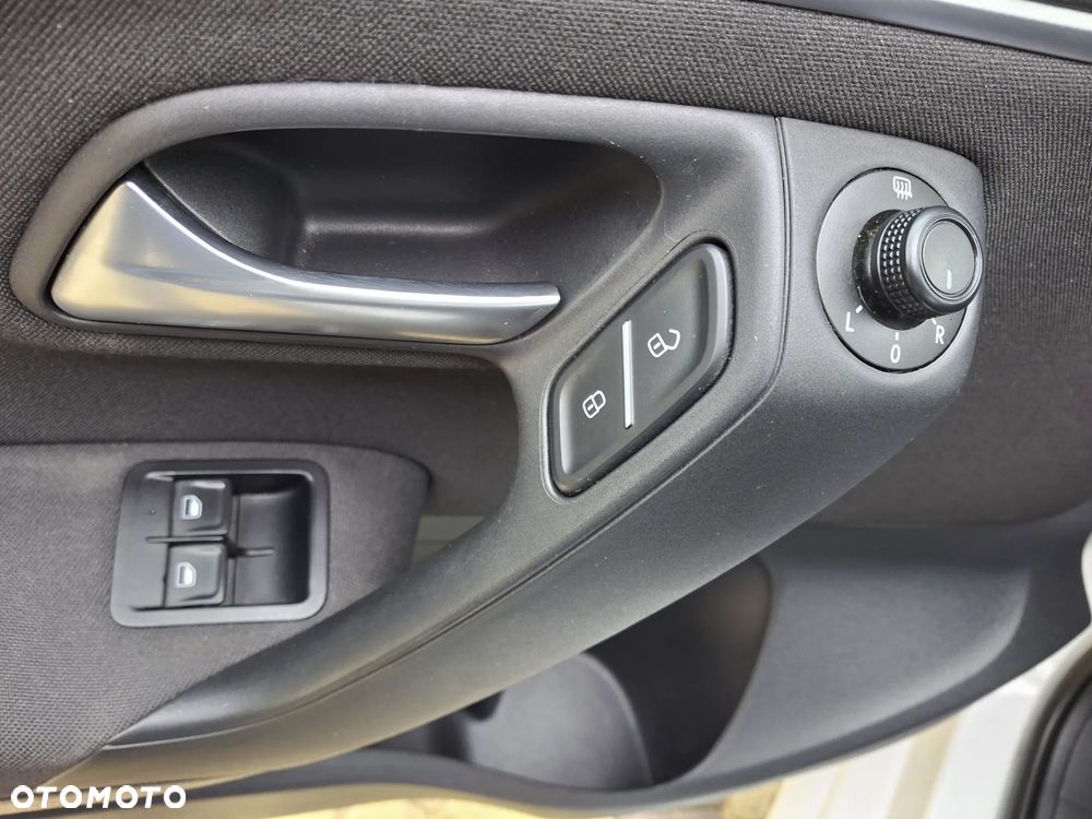 Volkswagen Polo 1.4 TDI (Blue Motion Technology) Highline - 13