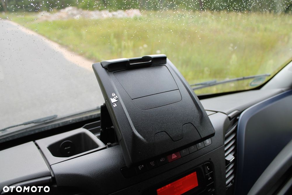 Iveco Daily - 24