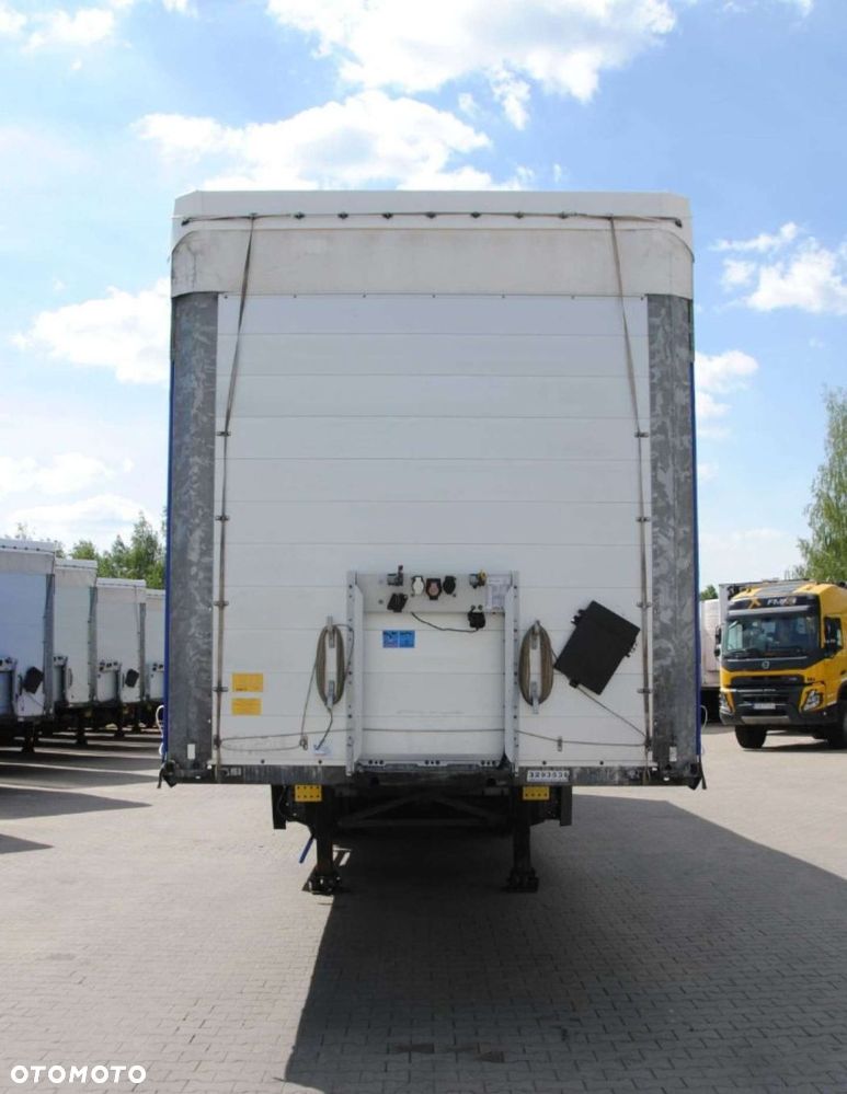 Schmitz Cargobull SCS kurtyna, podnoszona oś - 8