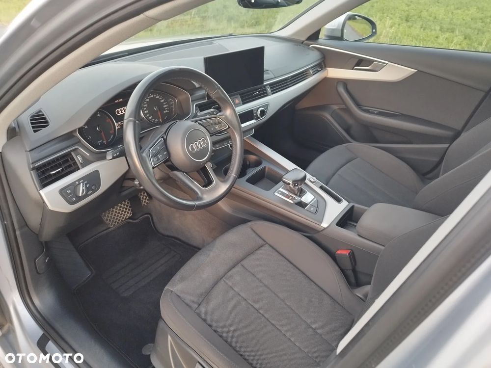Audi A4 Avant 40 TDI Sport S tronic - 10