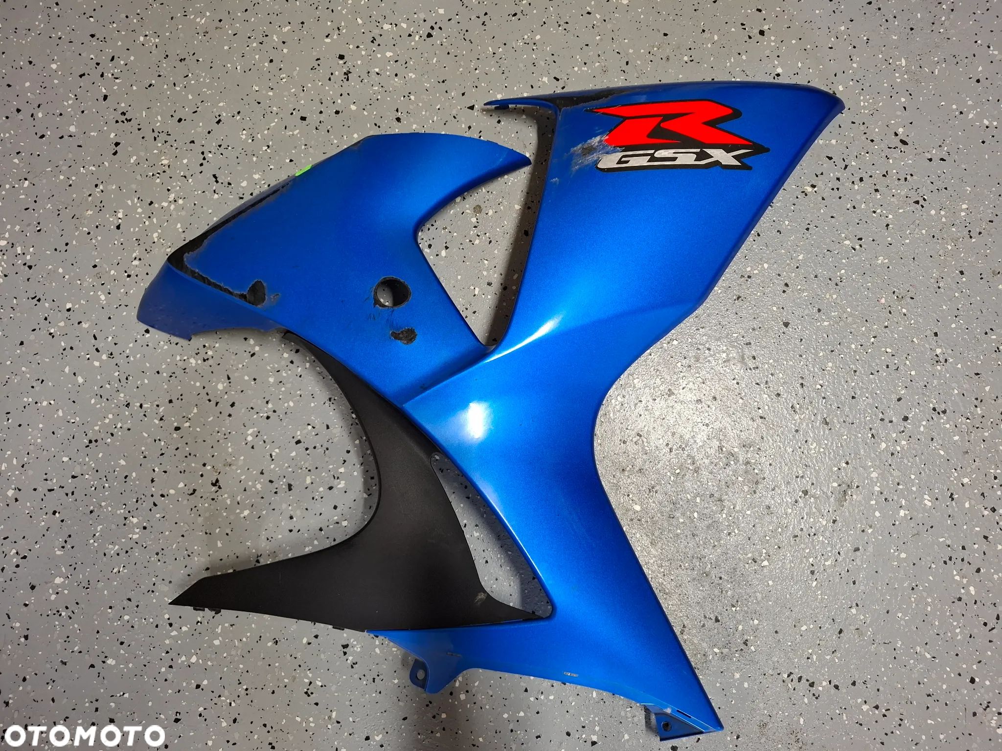 Suzuki GSXR 1000 K9 L0 L1 L2 owiewka bok boczek - 1