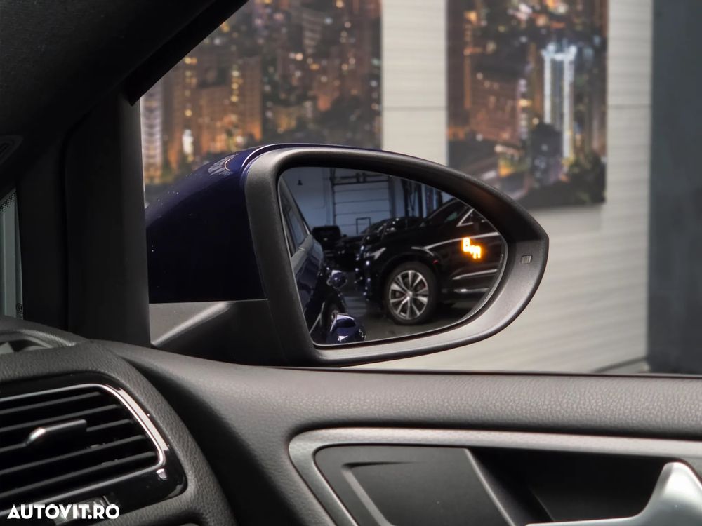 Volkswagen Golf GTD 2.0 TDI SCR DSG - 27