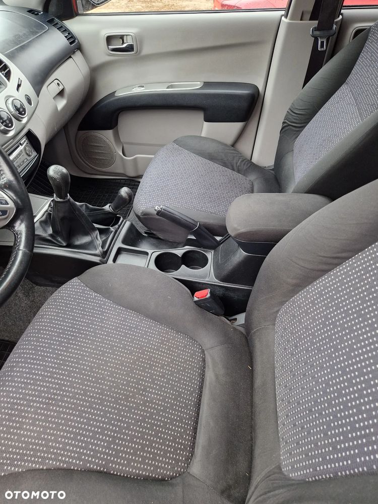 Mitsubishi L200 2.5 DID DC Intense (6air) Safety HP - 2