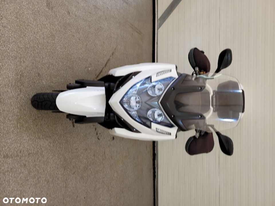 Kymco MyRoad - 17