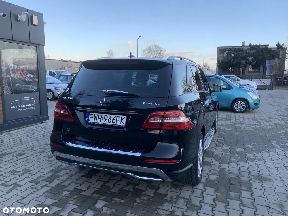 Mercedes-Benz ML 350 BlueTEC 4MATIC 7G-TRONIC - 7