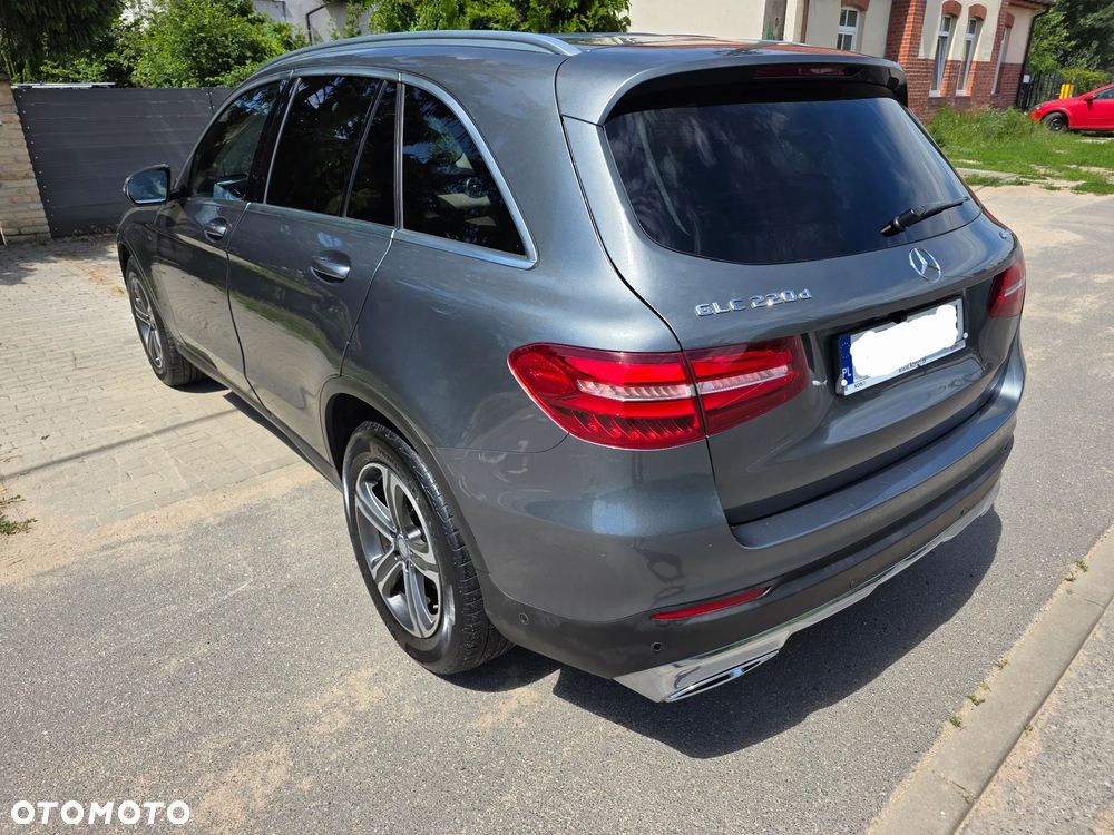 Mercedes-Benz GLC - 8