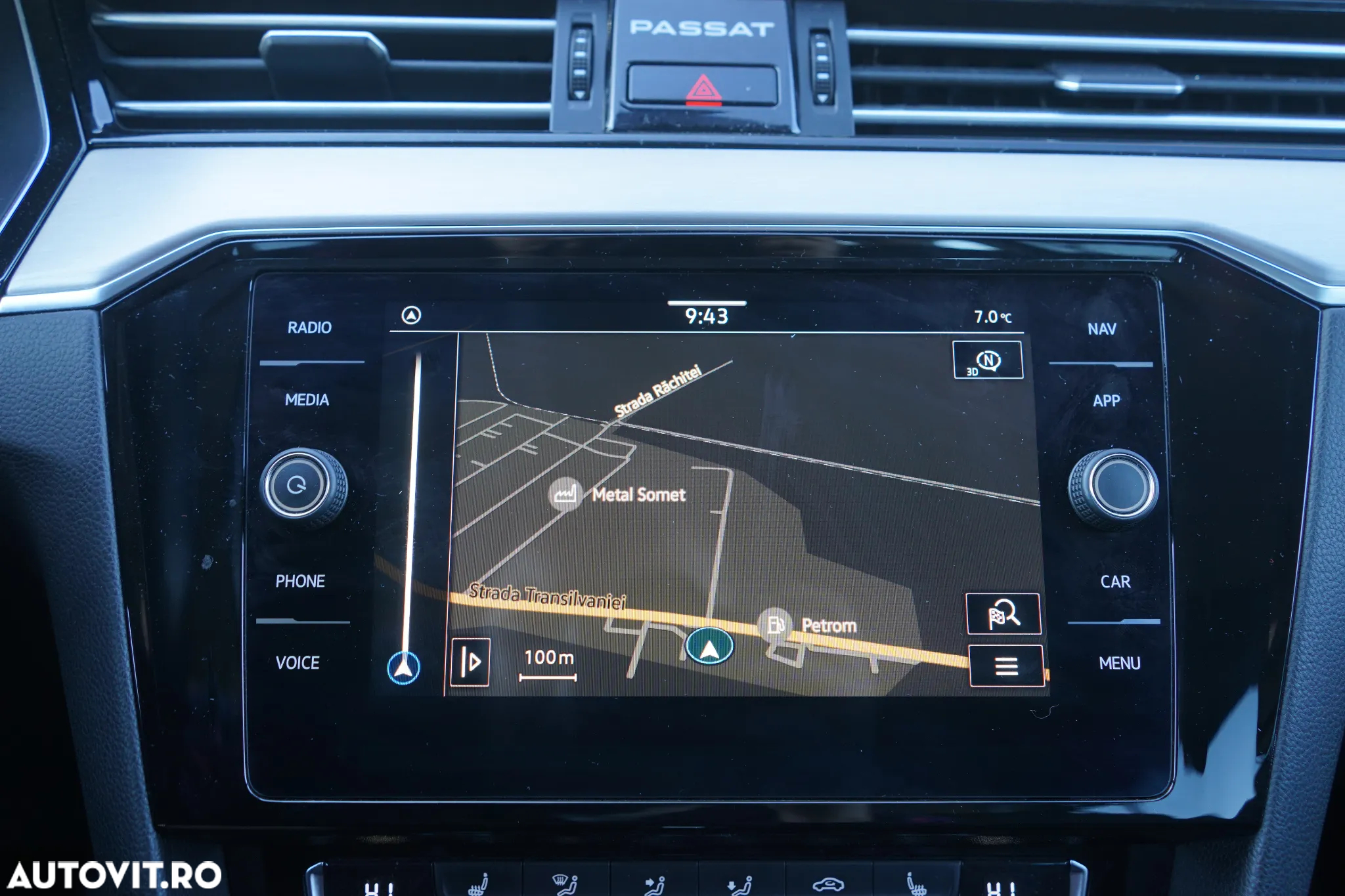 Volkswagen Passat Variant 2.0 TDI DSG Highline - 16