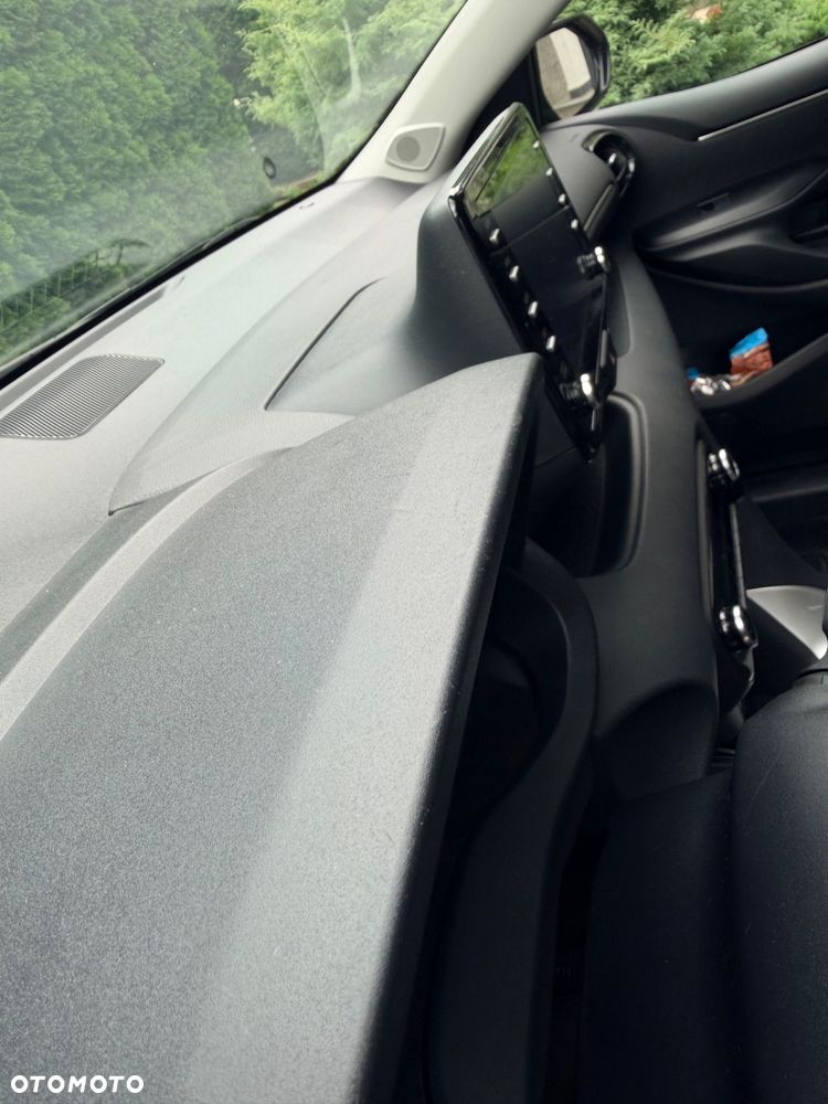 Toyota Yaris - 11