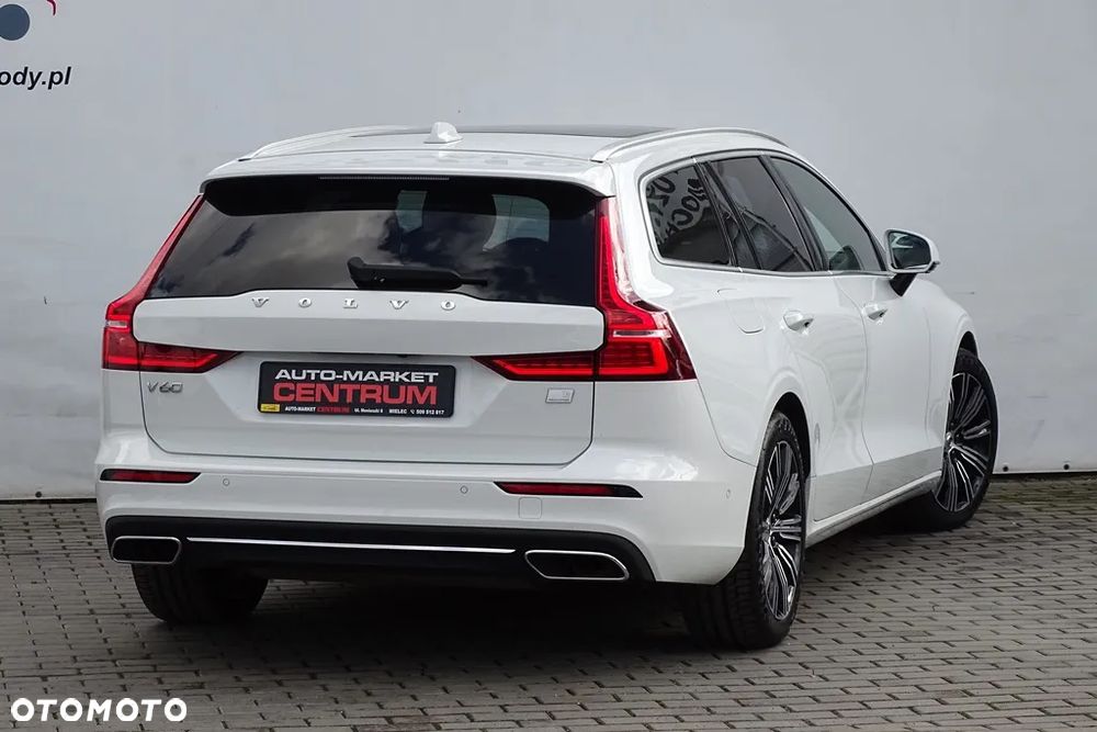 Volvo V60 T6 AWD Recharge Geartronic Inscription - 38