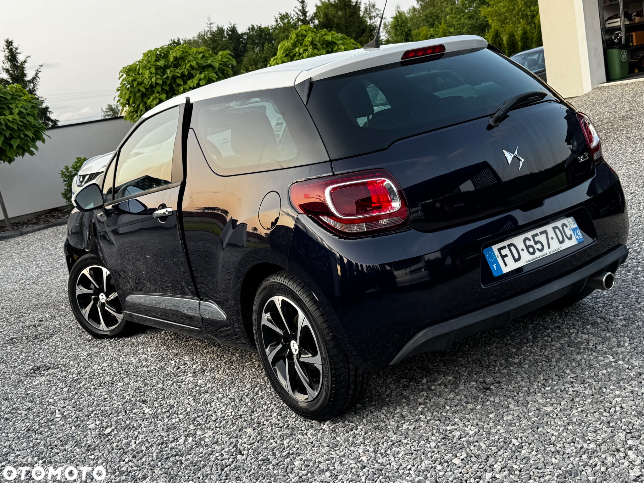 Citroën DS3 PureTech 110 Start & Stop EAT6 SportChic - 16