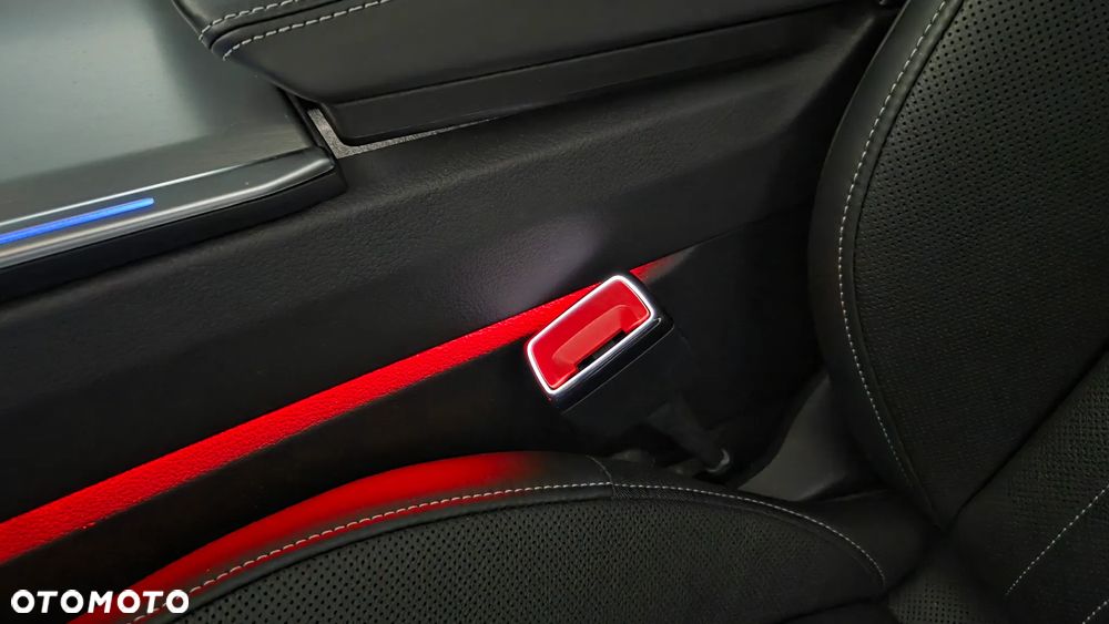 Audi A6 Avant 55 TFSI e quattro S tronic S line - 24