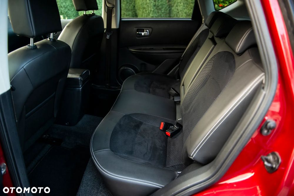 Nissan Qashqai 2.0 CVT tekna - 29