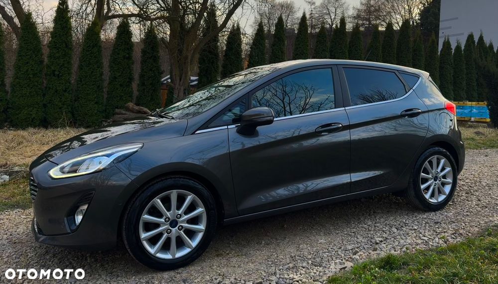 Ford Fiesta 1.0 EcoBoost S&S TITANIUM - 2