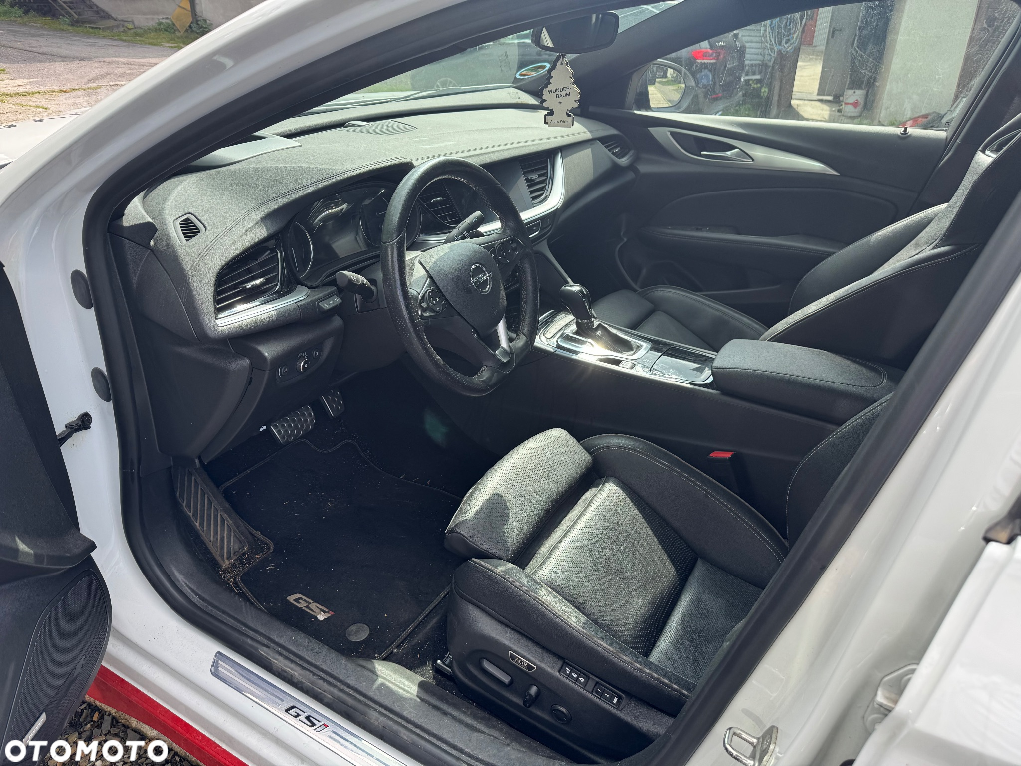 Opel Insignia 2.0 T 4x4 GSi S&S - 9