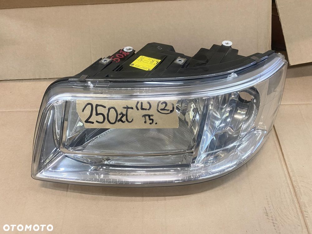 VW TRANSPORTER T5 MULTIVAN CARAVELLE 03- LAMPA PRZEDNIA LEWA - 2