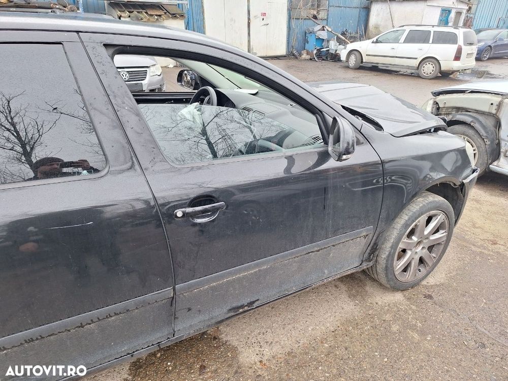 Usa portiera fata dreapta SKODA OCTAVIA 2 Facelift 2004 - 2013 , cu rugina - 3