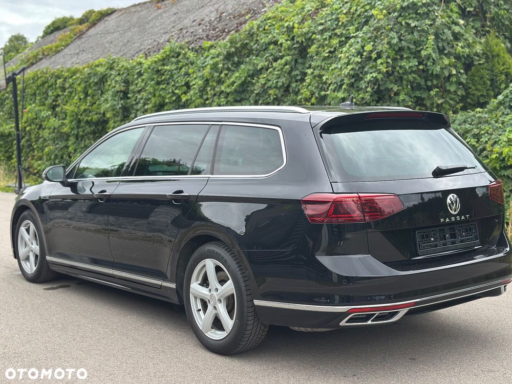 Volkswagen Passat 2.0 TSI 4Mot Highline DSG - 13