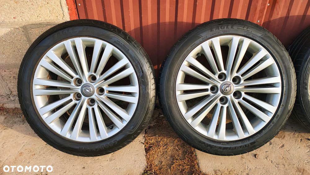 Felgi aluminiowe 18"  5 x 120 - 9