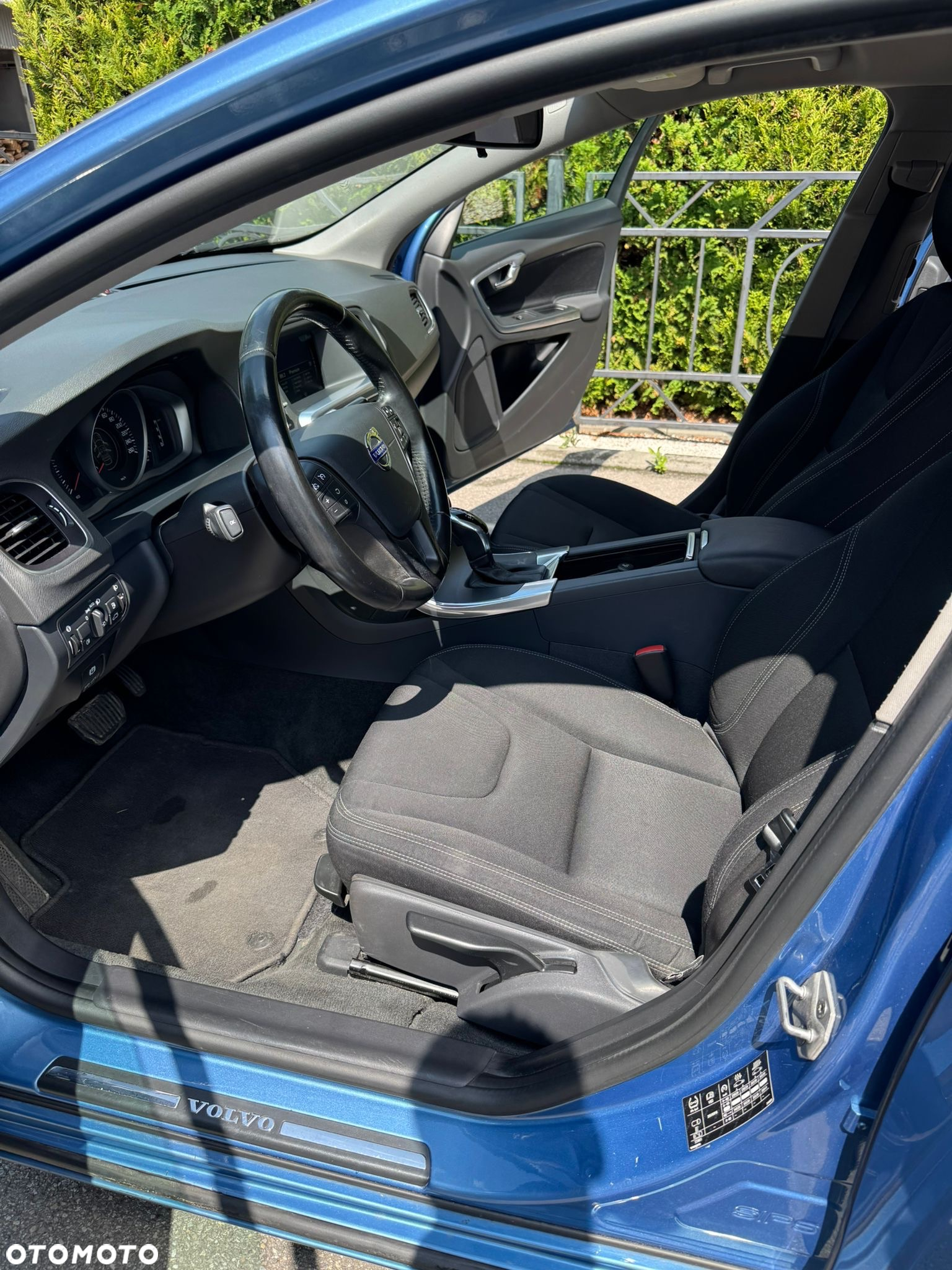 Volvo V60 D2 Momentum - 14