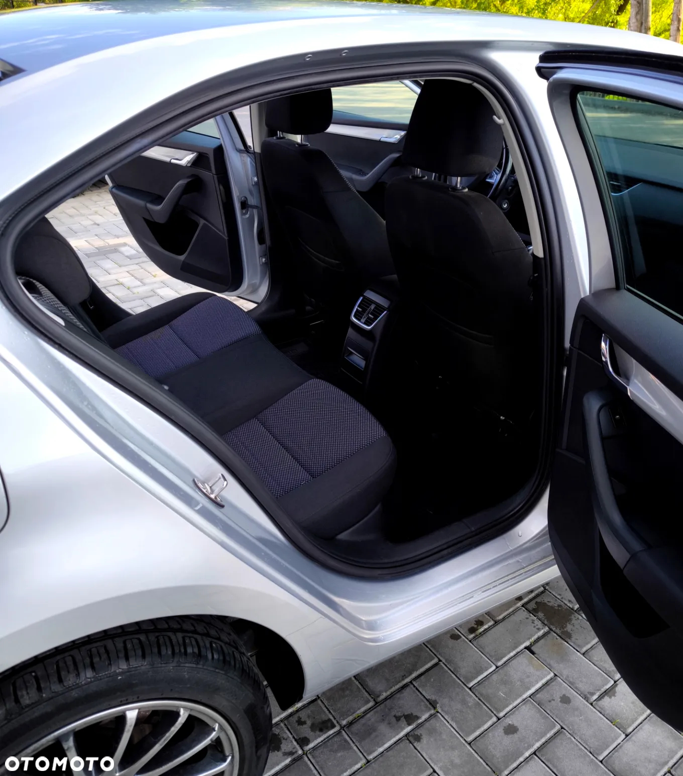 Skoda Octavia 1.6 TDI Ambition - 11
