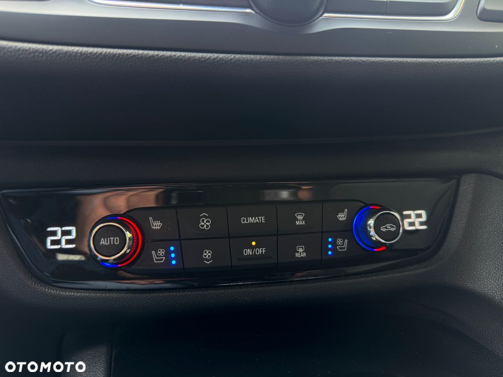 Opel Insignia CT 2.0 CDTI Exclusive S&S - 20