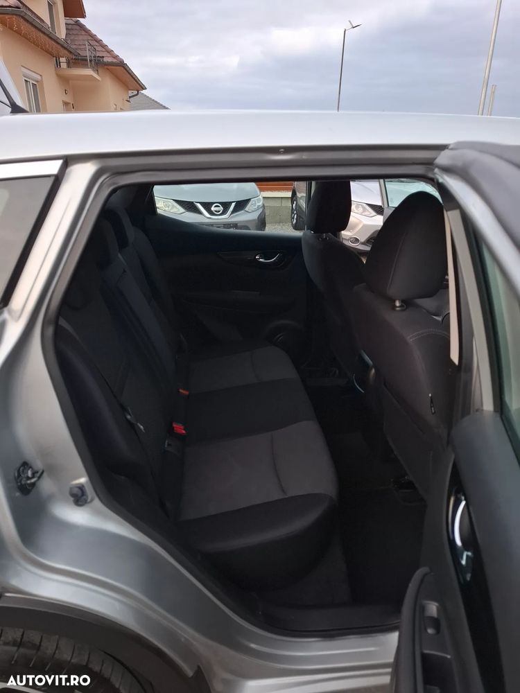 Nissan Qashqai 1.5 DCI VISIA - 10