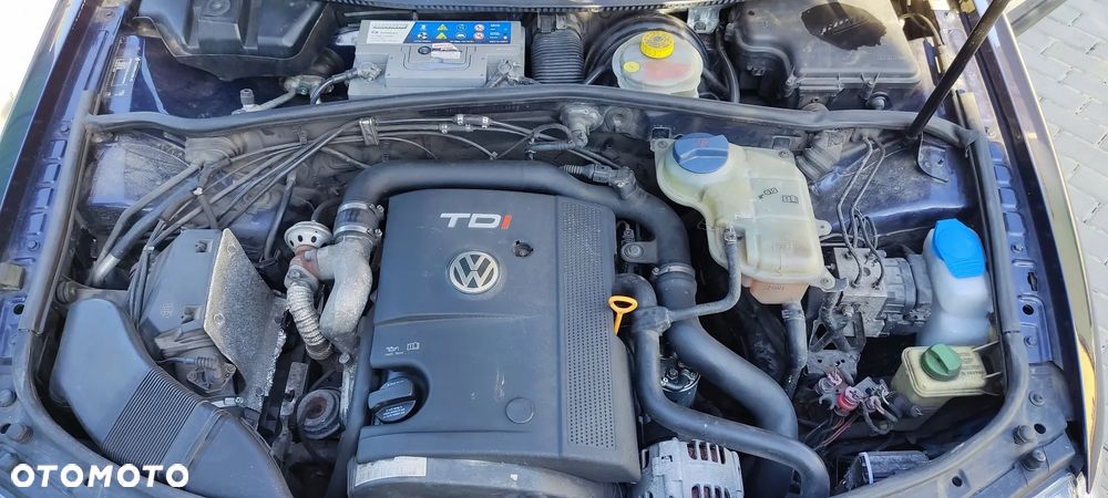 Volkswagen Passat - 10