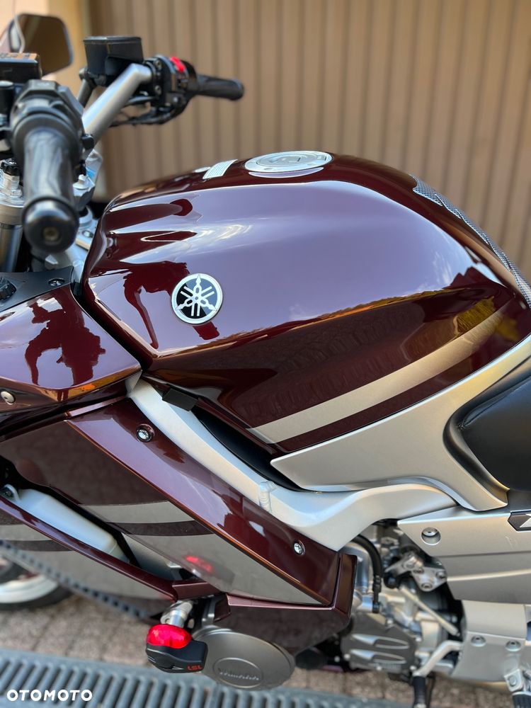 Yamaha FJR - 22