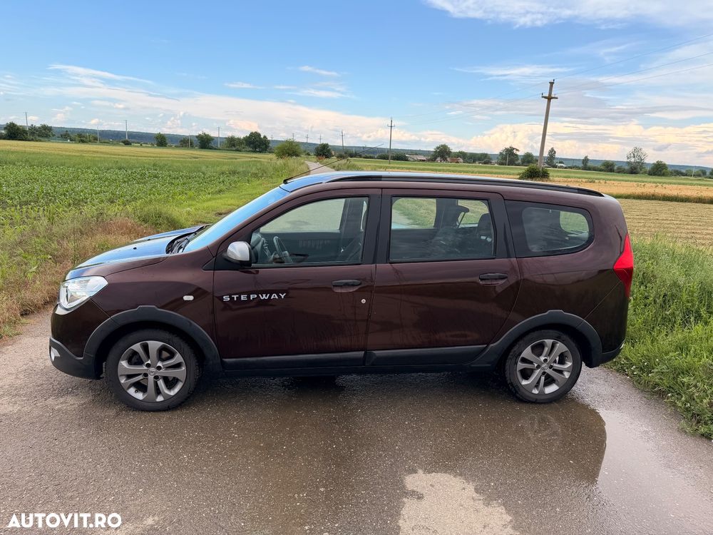Dacia Lodgy 1.5 dCi 109 CP Stepway - 3