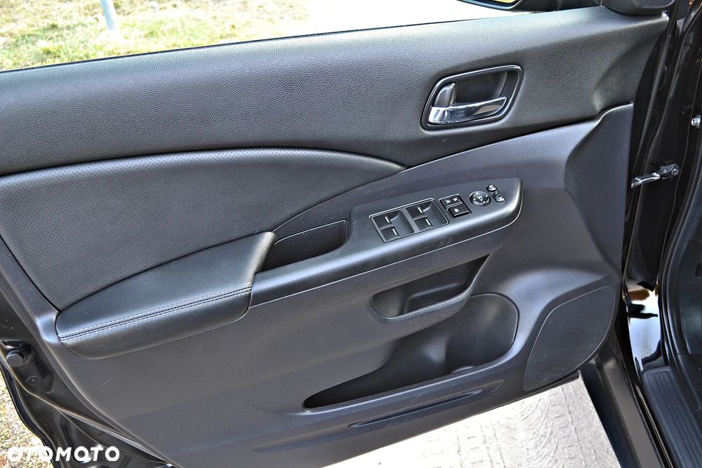 Honda CR-V 2.0i-VTEC 4WD Automatik Lifestyle - 25