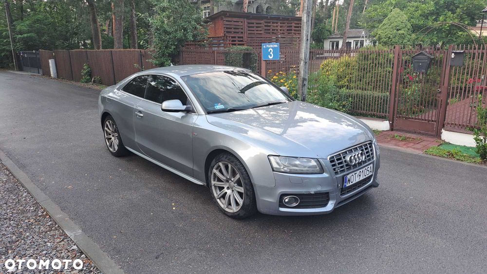 Audi A5 Coupé - 1