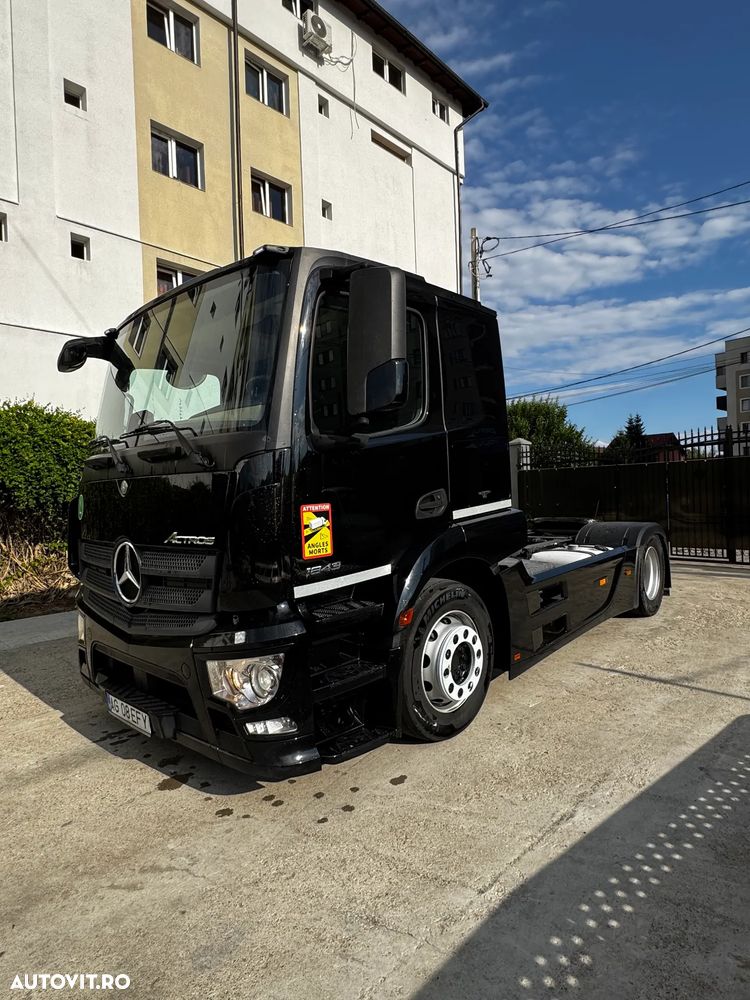 Mercedes-Benz Actros - 3