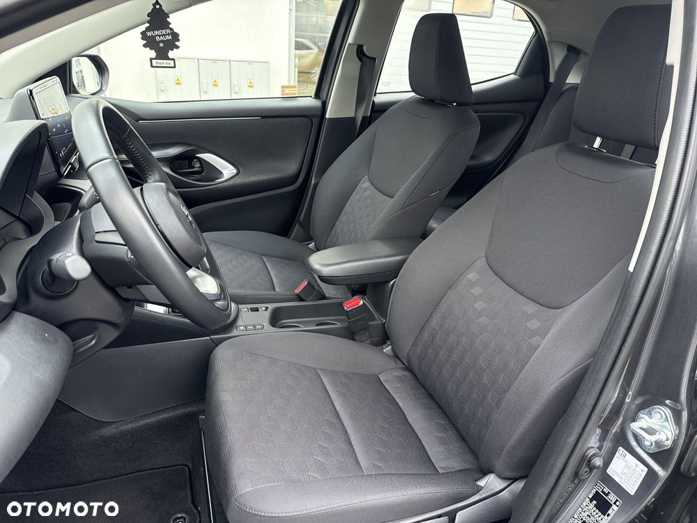 Toyota Yaris - 13