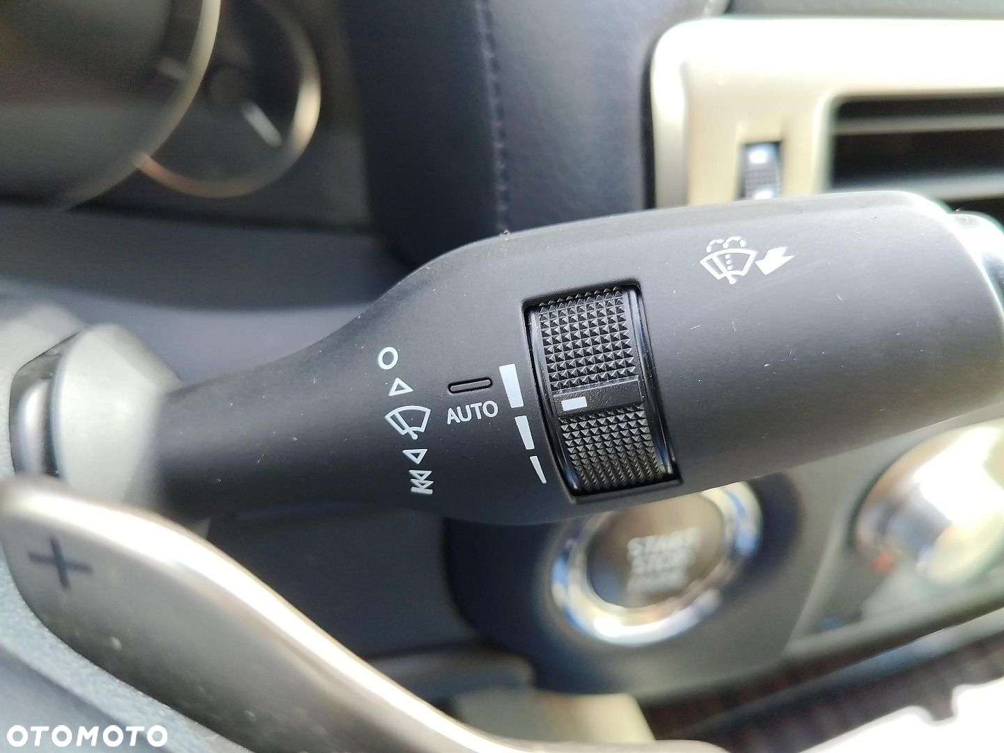 Lexus GS - 16