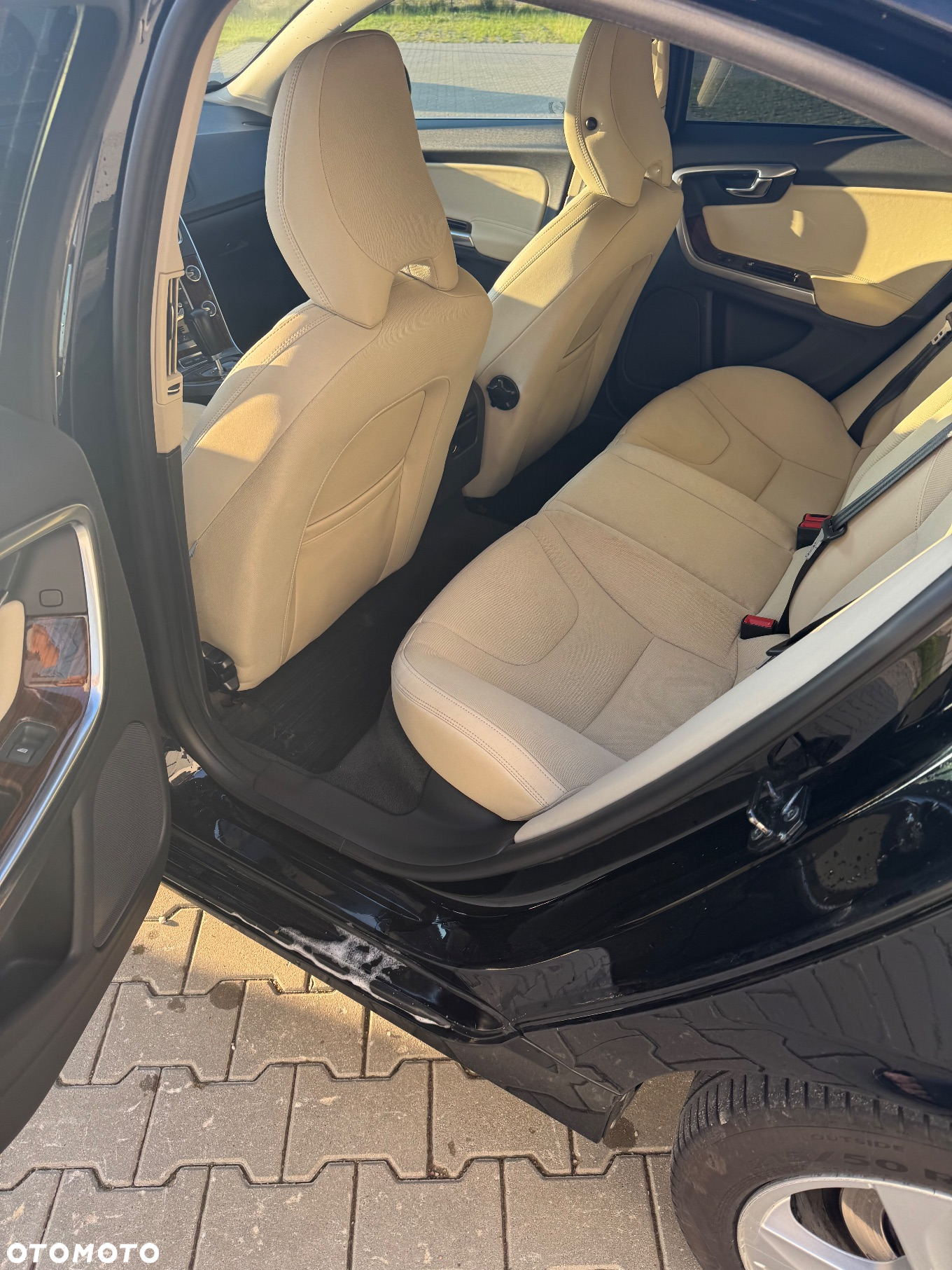 Volvo S60 D5 AWD - 8
