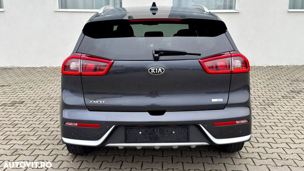 Kia Niro - 11