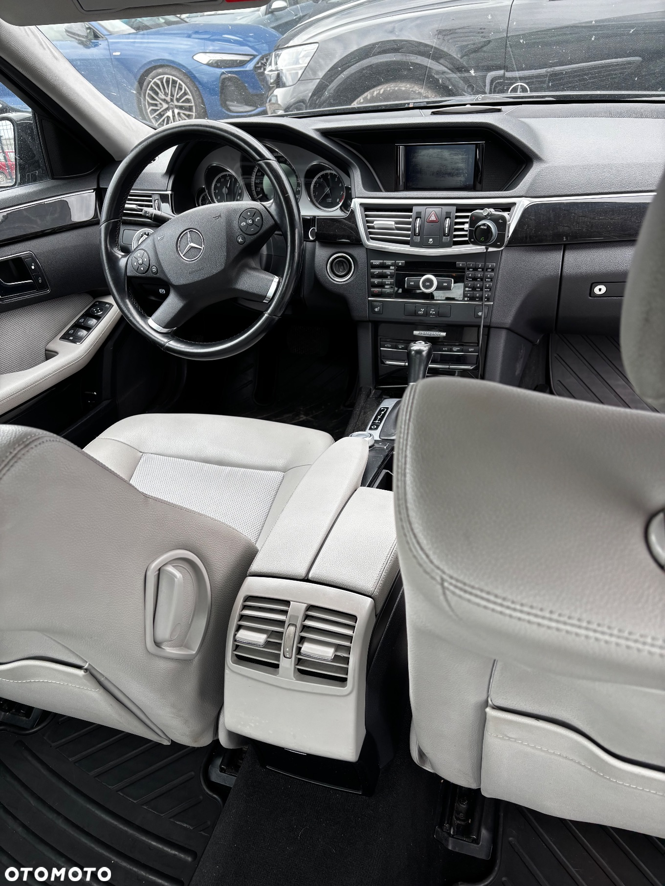 Mercedes-Benz Klasa E - 4
