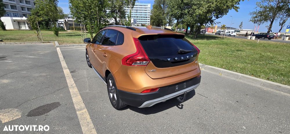 Volvo V40 Cross Country D2 - 4