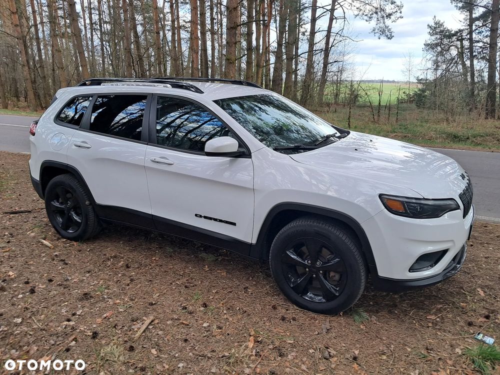 Jeep Cherokee - 14