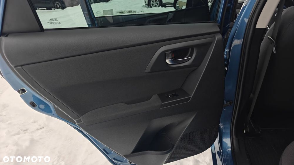 Toyota Auris 1.6 Premium Comfort - 27