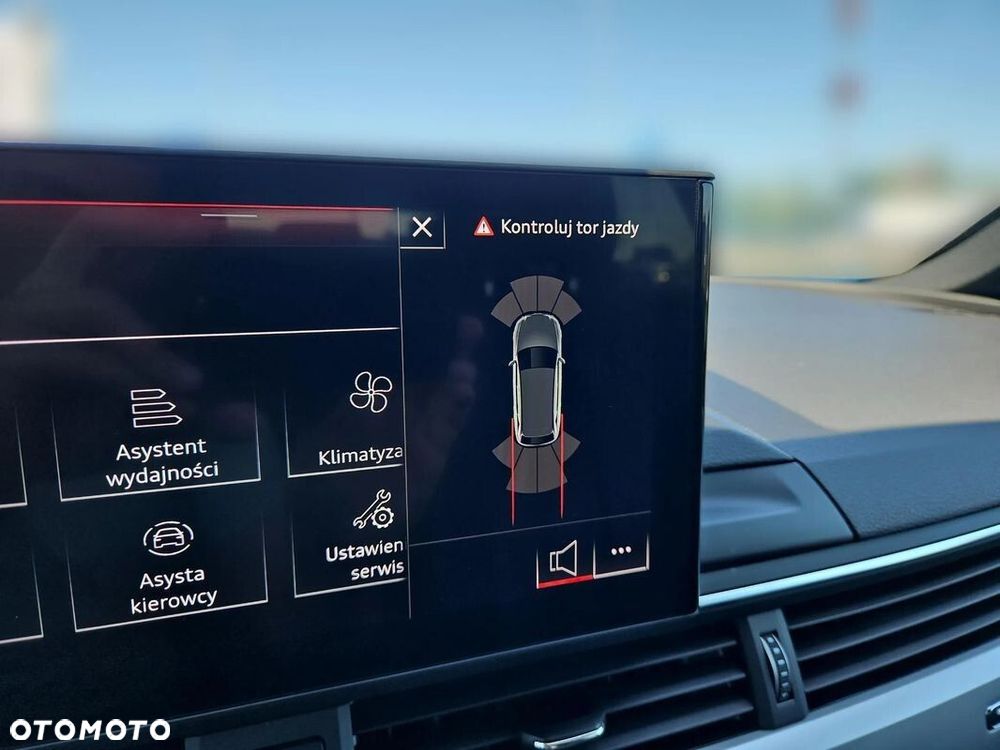 Audi A4 Allroad - 30