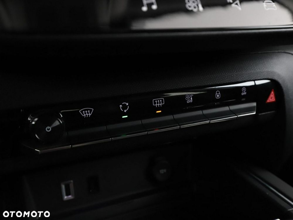 Citroën C5 Aircross 1.2 PureTech Shine EAT8 - 28