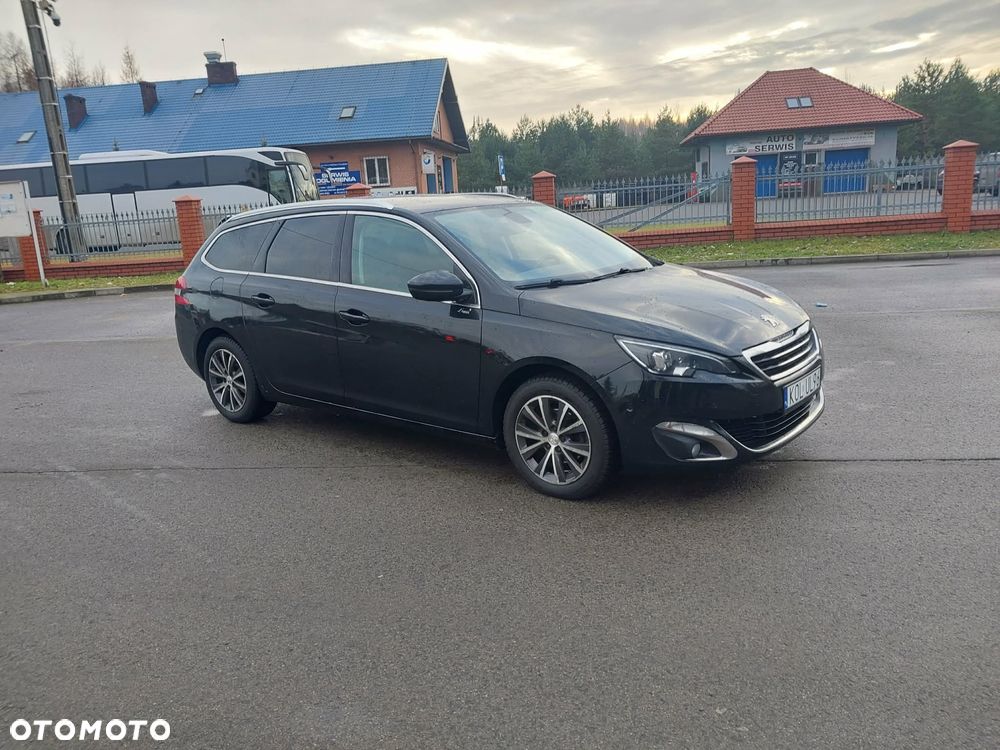 Peugeot 308 1.2 PureTech Active S&S - 1