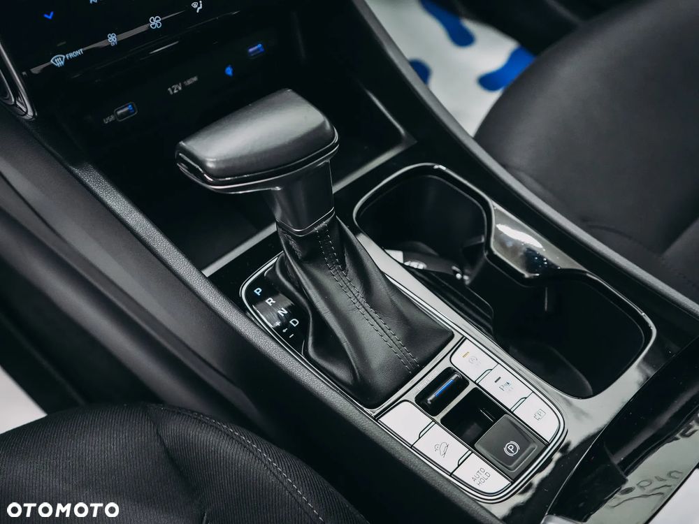 Hyundai Tucson 1.6 CRDi 48V-Hybrid 2WD DCT Select - 23